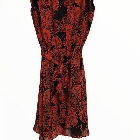 Banana Republic coral floral sleeveless below knee dress - Picture 2 of 8